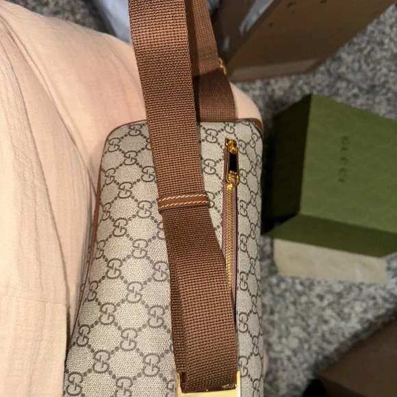 COPY - GG Supreme Belt bag - Picture 8 of 11